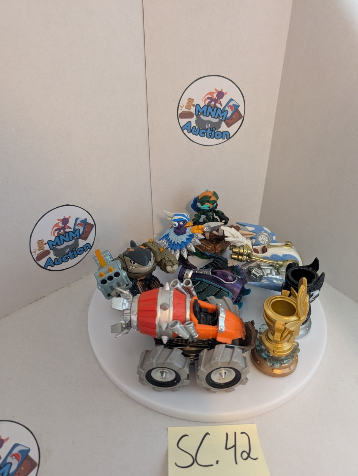 Skylanders Superchargers mixed vehicle and character lot Kaos and Sea Trophy