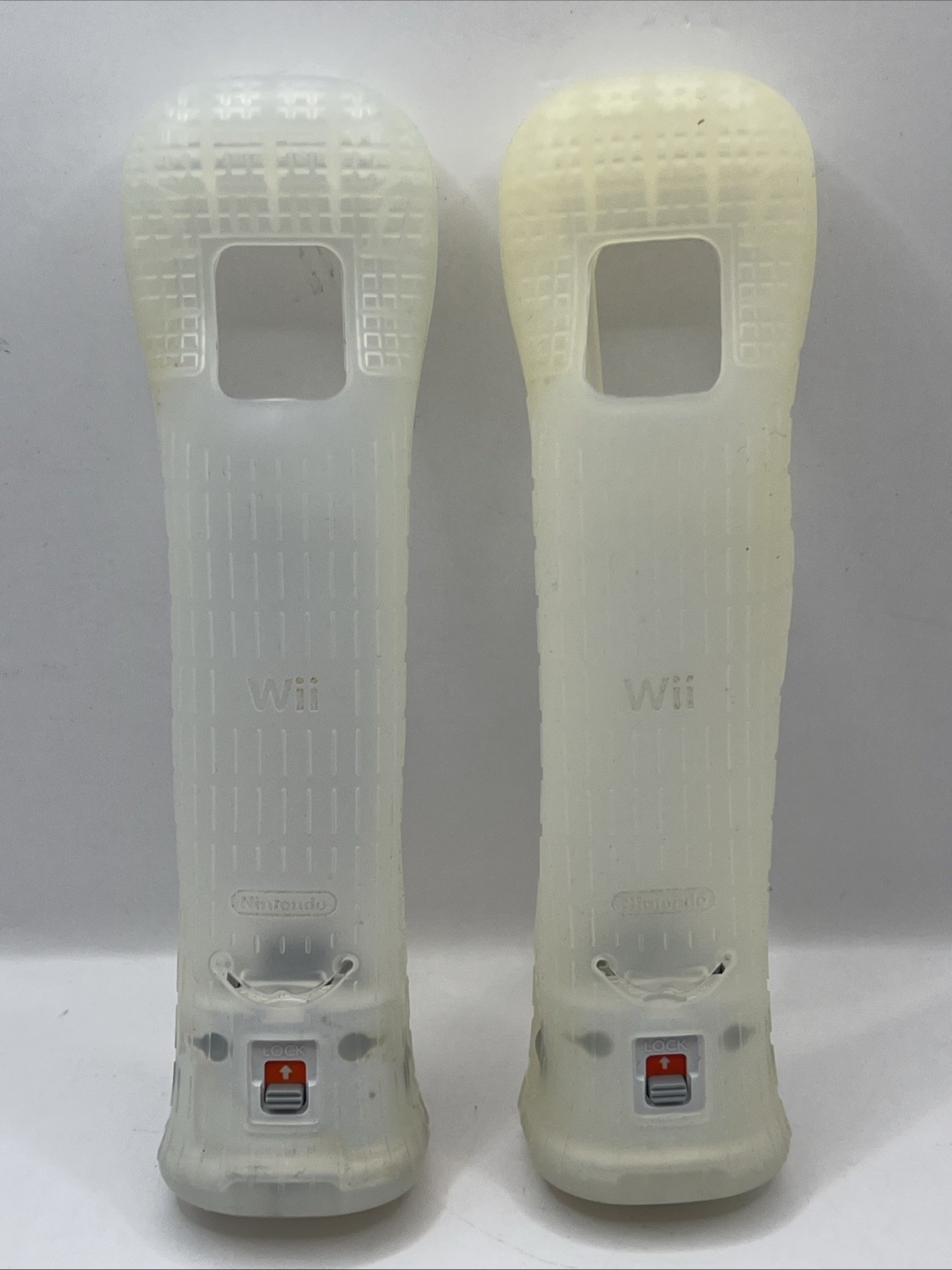 2x Official OEM Nintendo Wii Motion Plus Adapter White RVL-026 + Silicone Sleeve