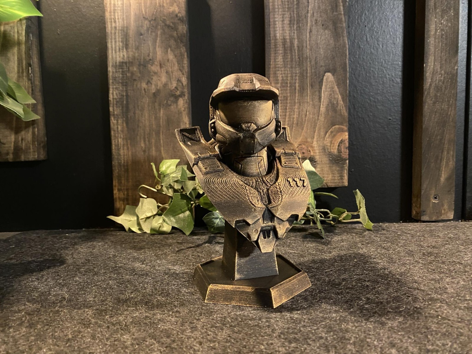 Halo Master Chief And Cortana Statue 6in