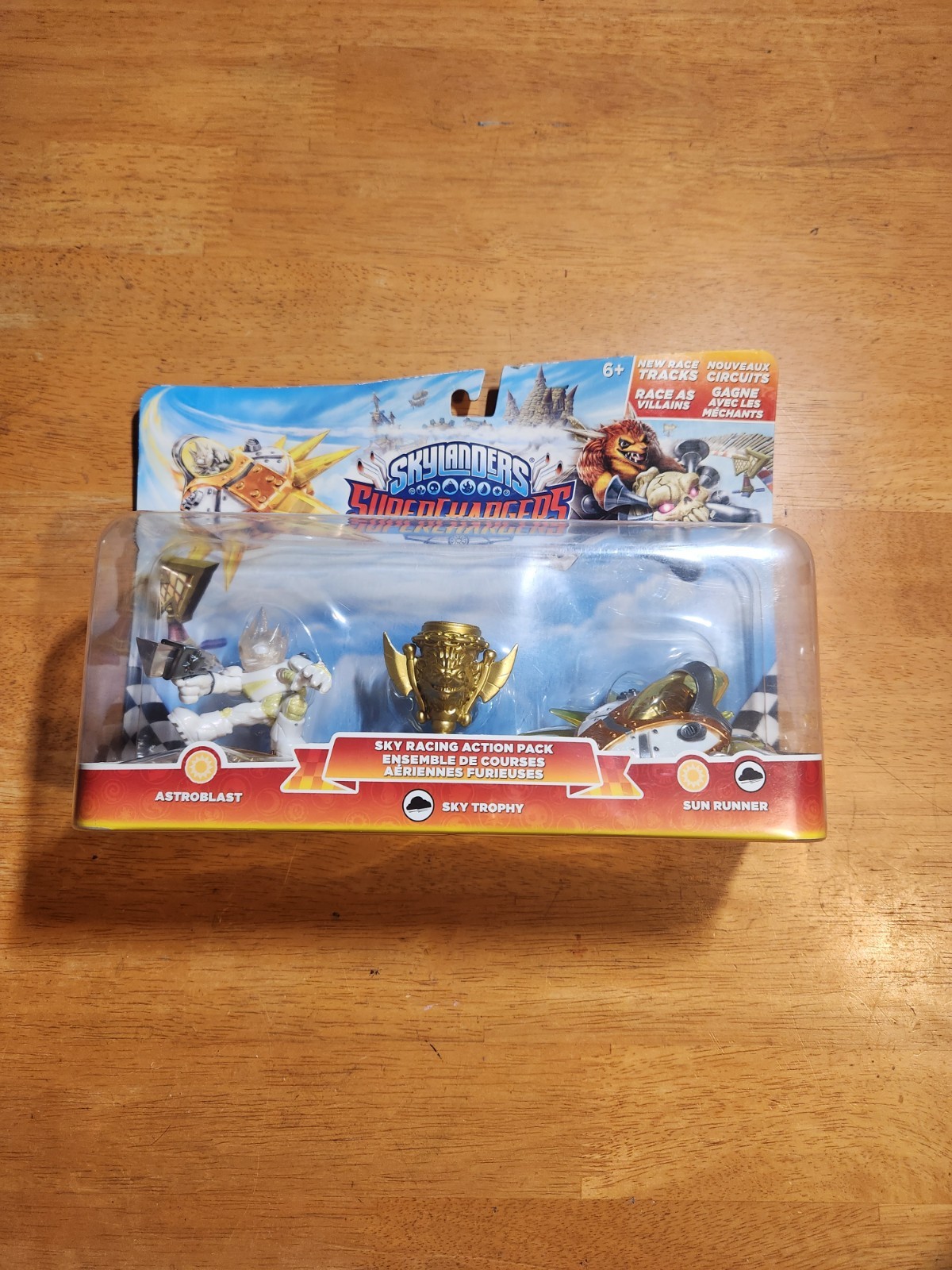 Skylanders Superchargers Sky Racing Action Pack Astroblast Sky Trophy Sun Runner