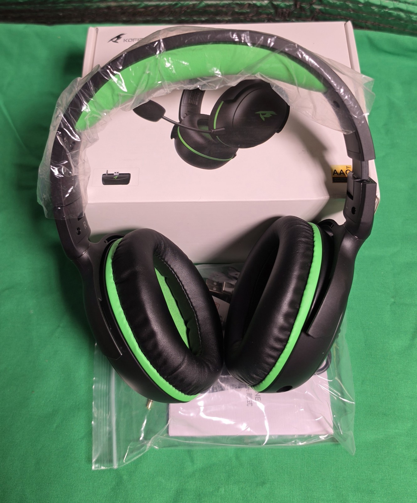 KOFIRE Xbox Wireless Gaming Headset Bluetooth USB Wireless Black Green Boom Mic