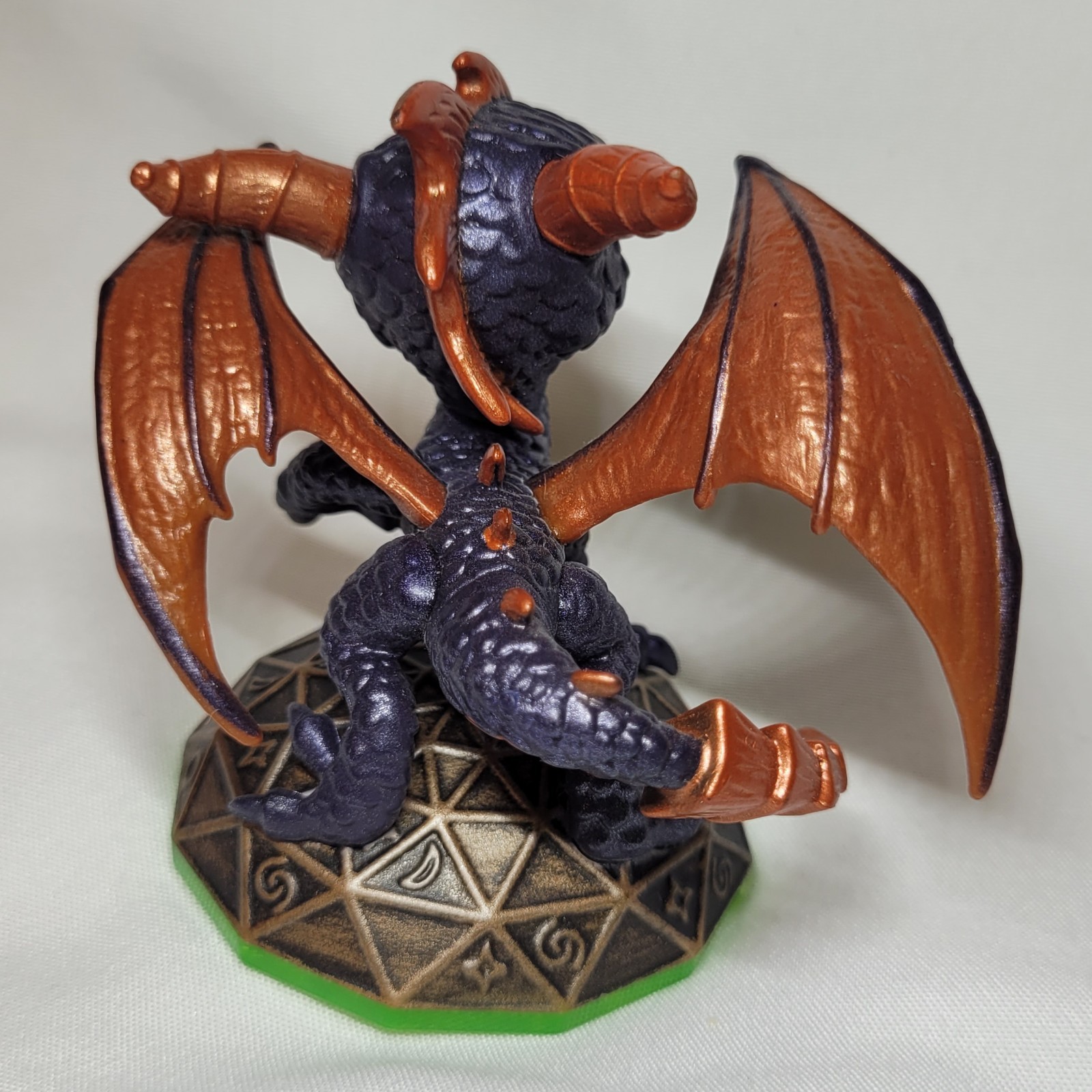 Skylanders Spyro’s Adventure SPYRO Character Figure-Trading Card-Web Code