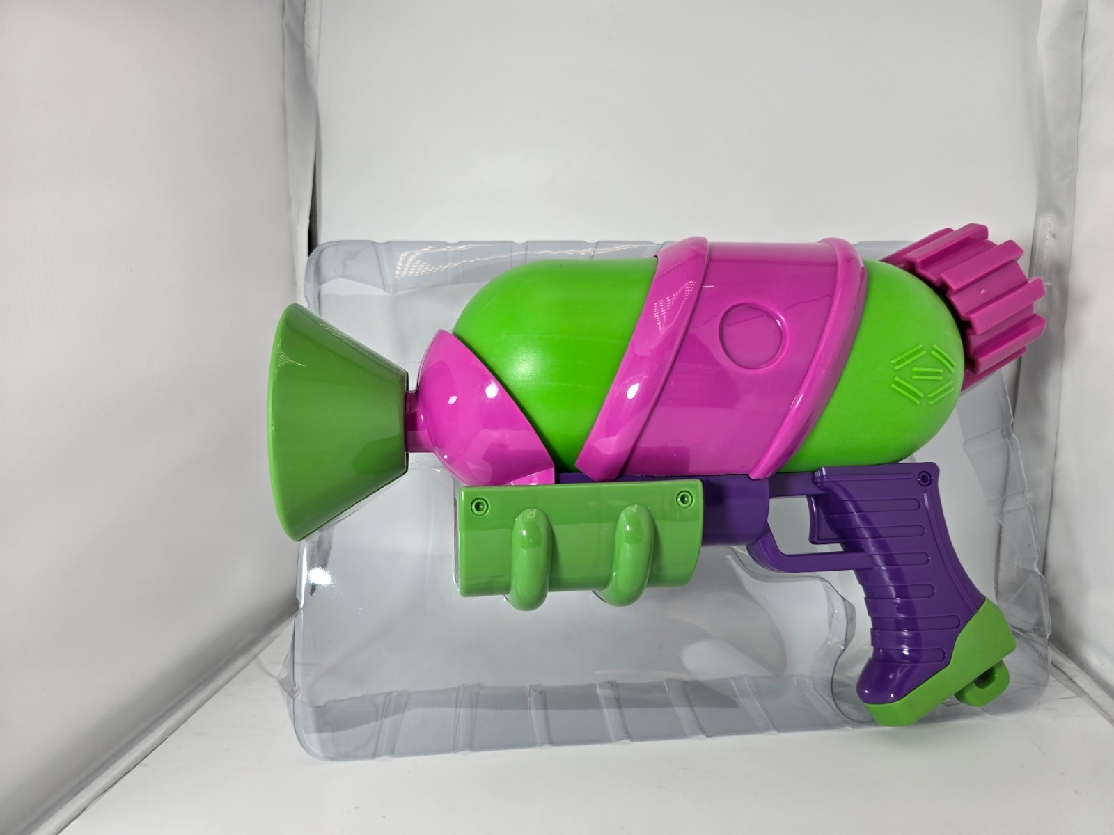 NEW Splatoon 2 Splashooter Water Gun Squirt Pistol NEON GREEN Japan Import CIB