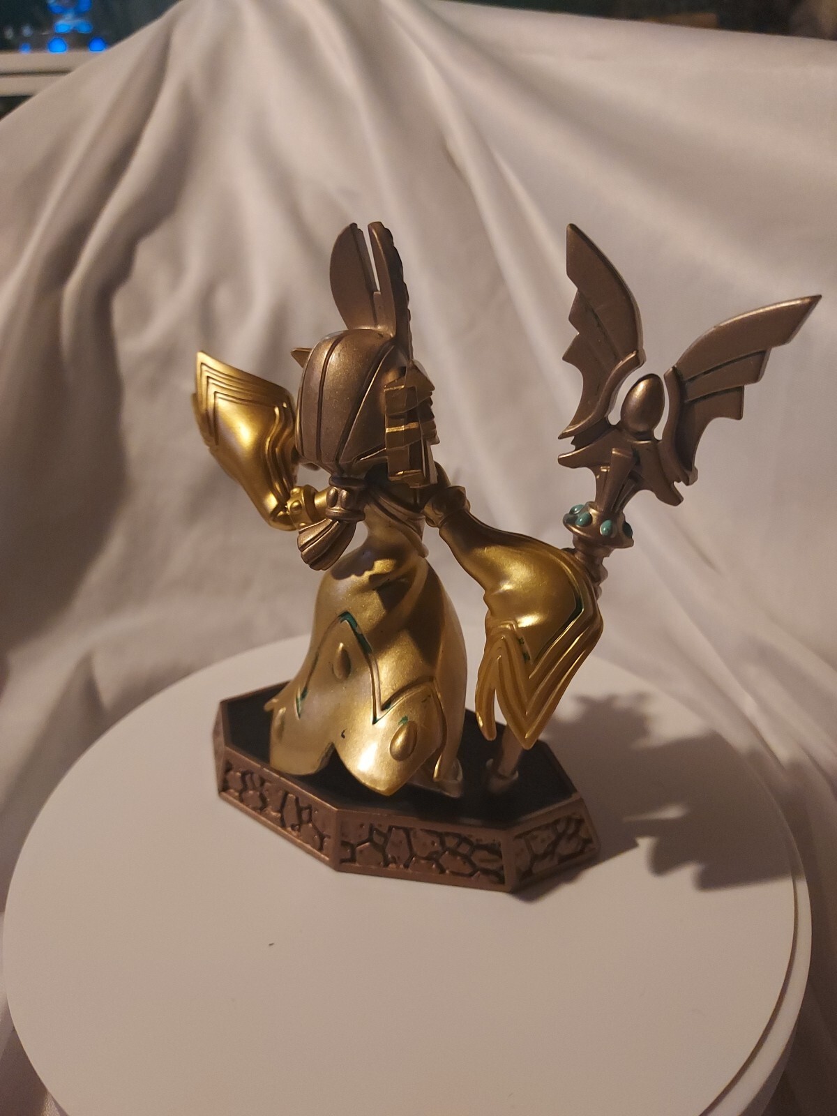 ACTIVISION SKYLANDERS IMAGINATORS GOLDEN QUEEN SENSEI FIGURE, Tesred C4