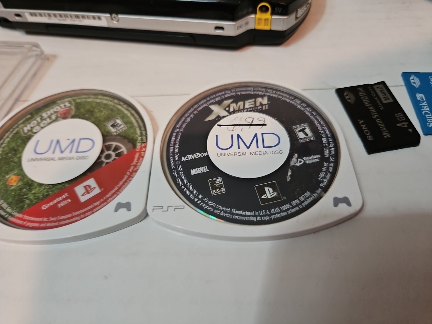 Sony PlayStation PSP-1001 Black Console Cards Charge Case 2 Games 1 Movie READ
