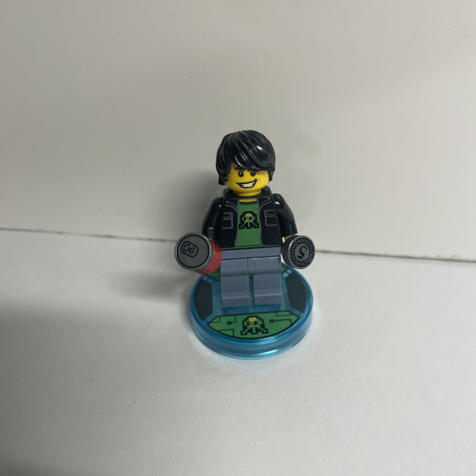 LEGO Dimensions – Midway Arcade Gamer Kid Figure W/ Tag Base