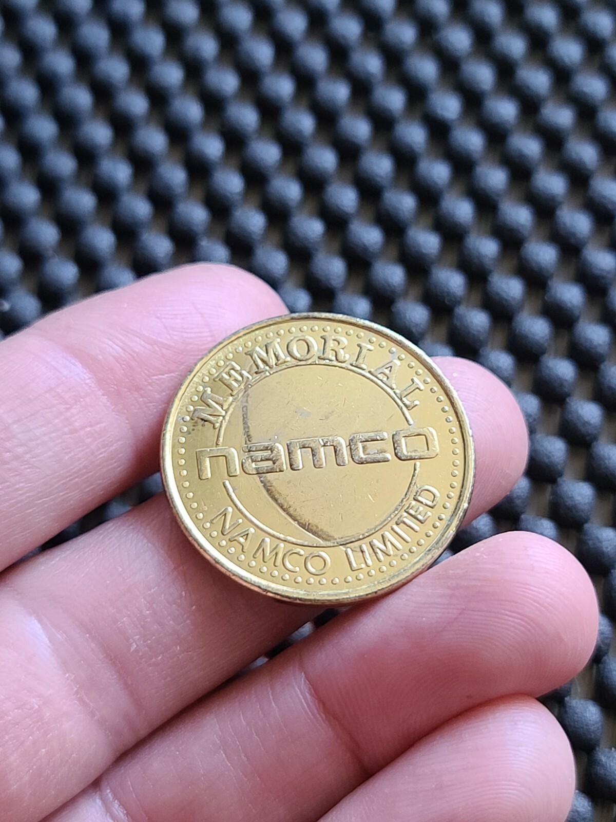 Vintage Pacman Arcade Token Coin Medal Rare Promo Nintendo Namco SNES GBA 3DS a
