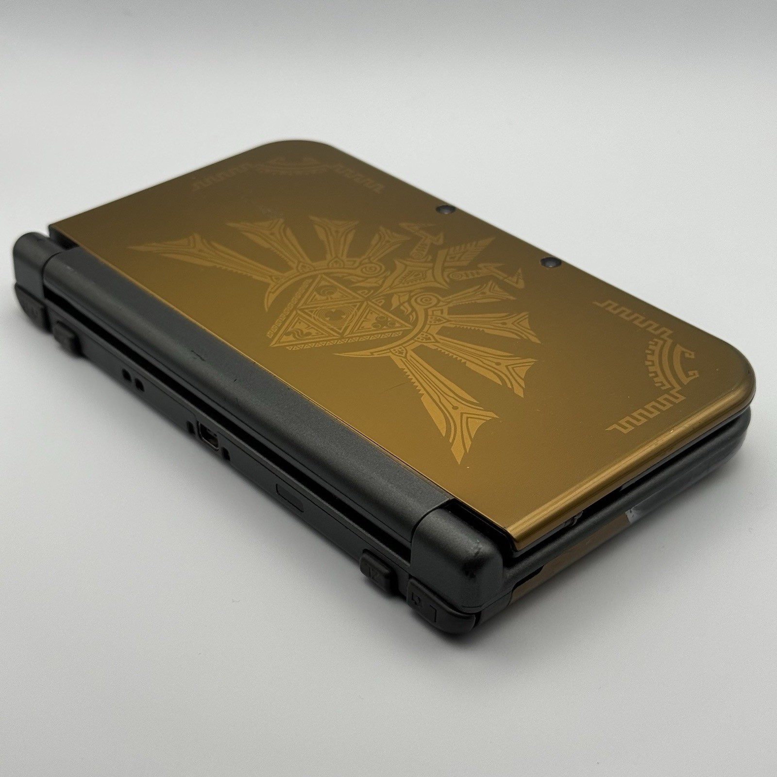 “new” Nintendo 3DS XL Zelda Hyrule Edition Console Dual IPS w/Charger – Tested
