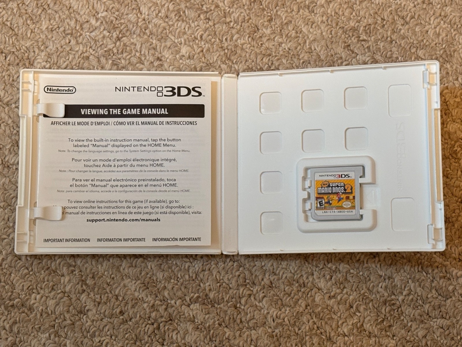 Vintage Nintendo console/game lot