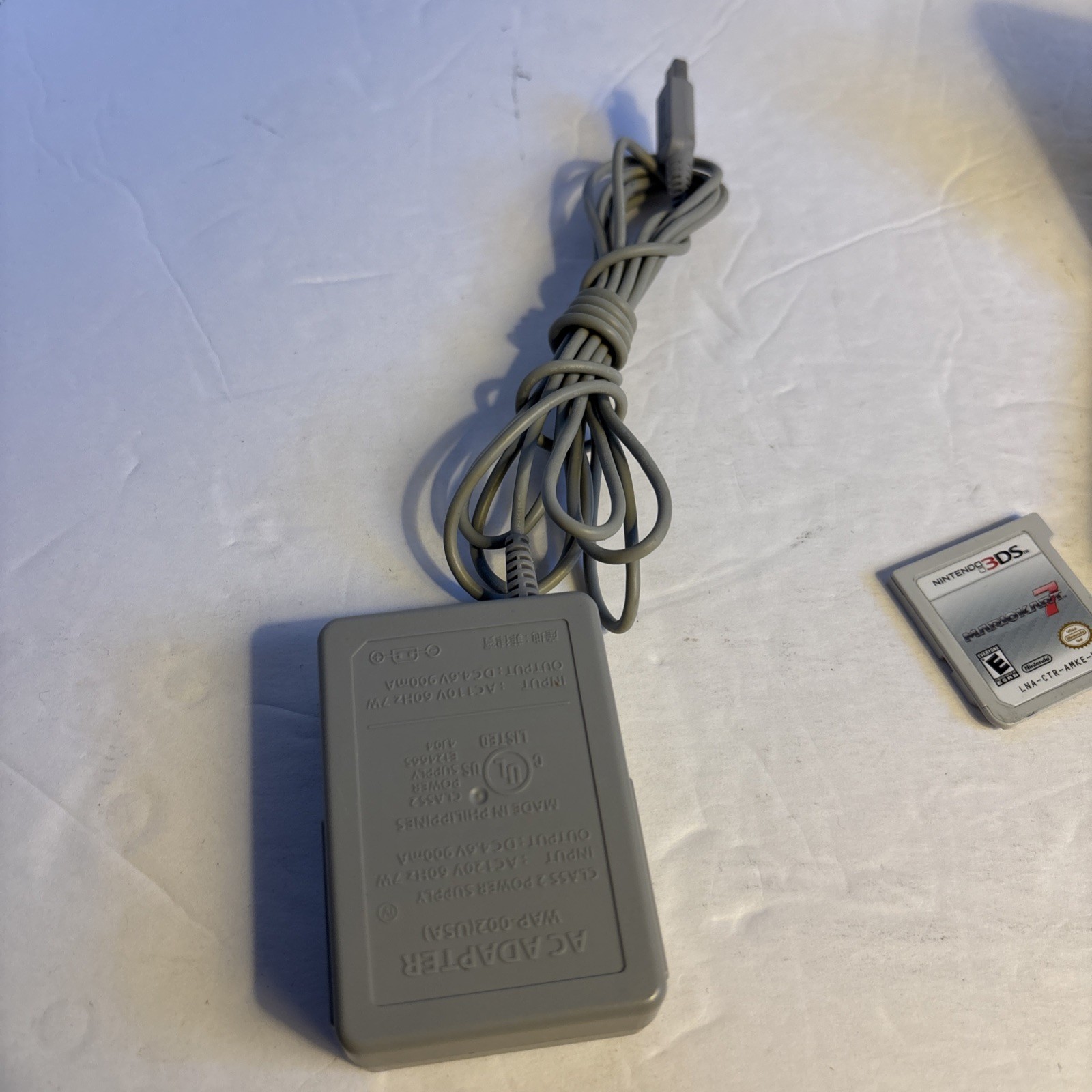 Nintendo 3DS XL Mario & Luigi Dream Team 4GB Handheld System Bundle W/ Charger