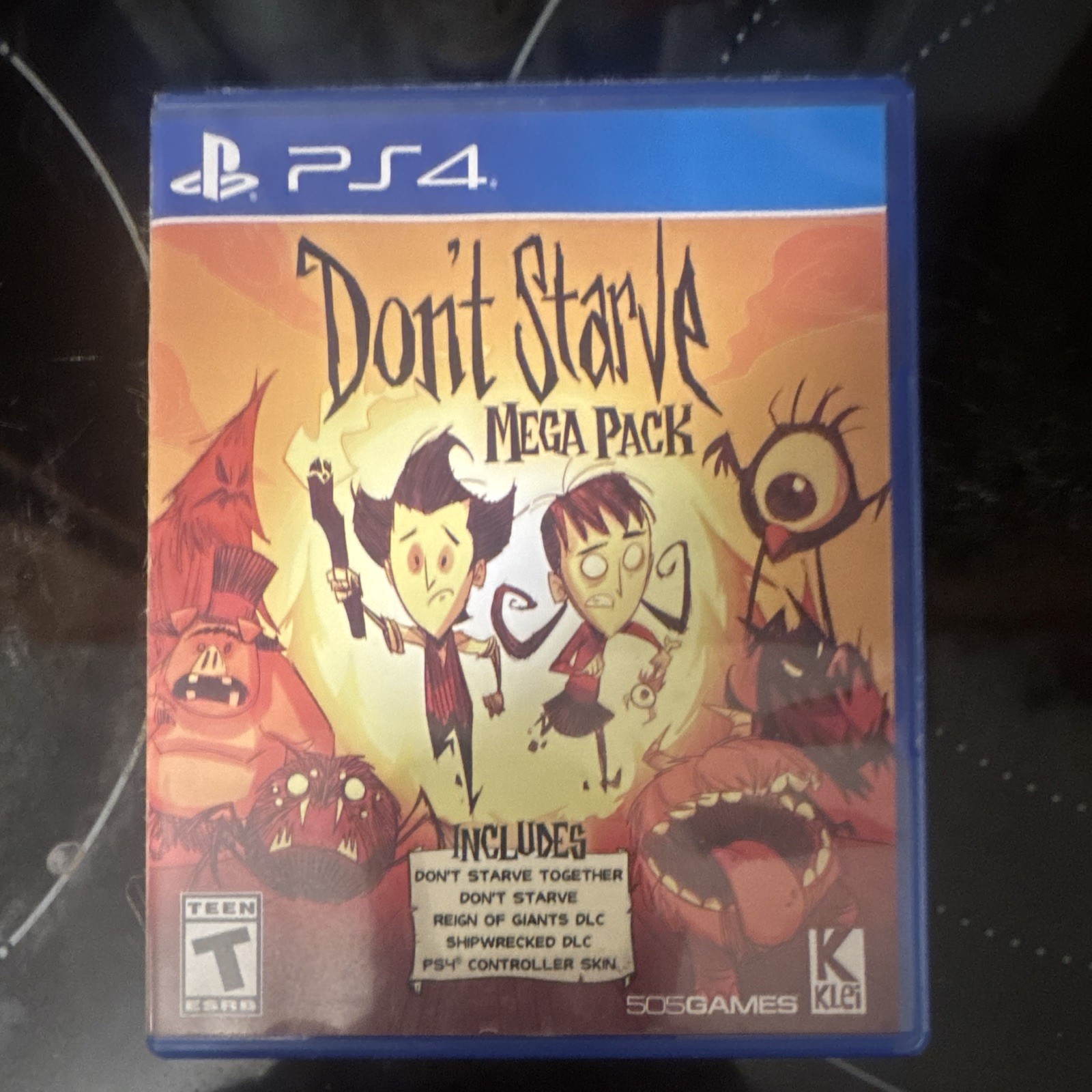 505 Games Don’t Starve Mega Pack PS4 Multiplayer Online Playability T-Teen