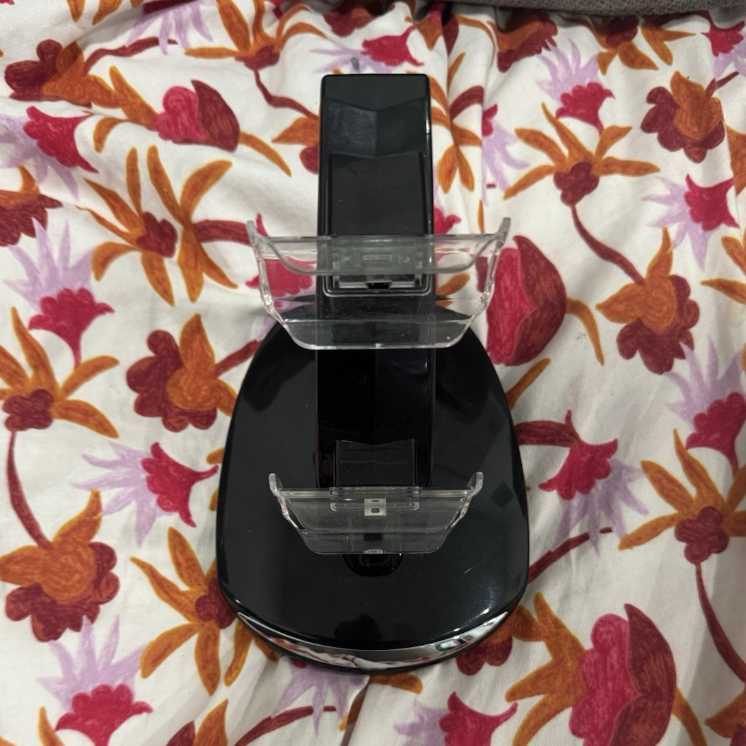 Controller Charging Dock Stand with Indicator Light, Black Plastic Single Unit