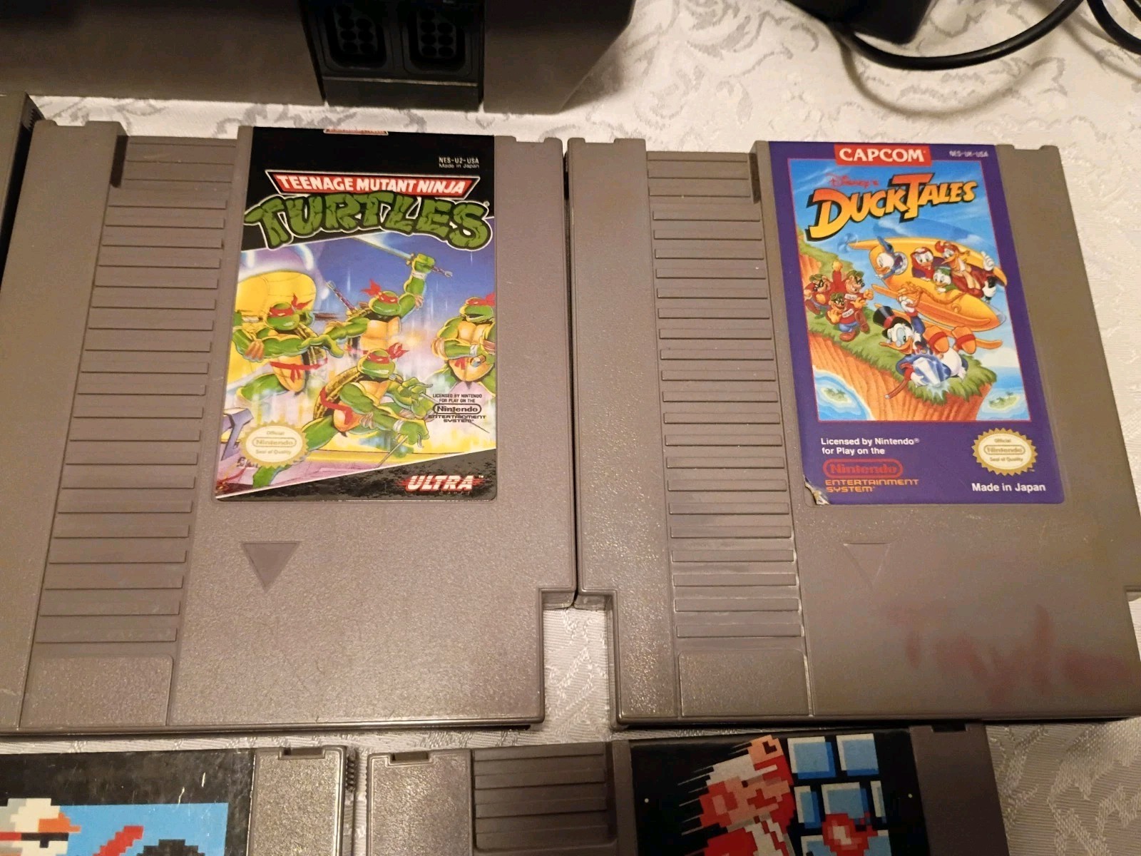 Nintendo NES Console System Bundle 7 Games