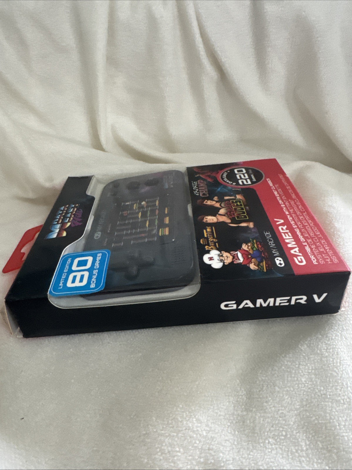 Data East Hits Arcade Gamer V – Handheld Gaming System – 220 Retro Style Games!