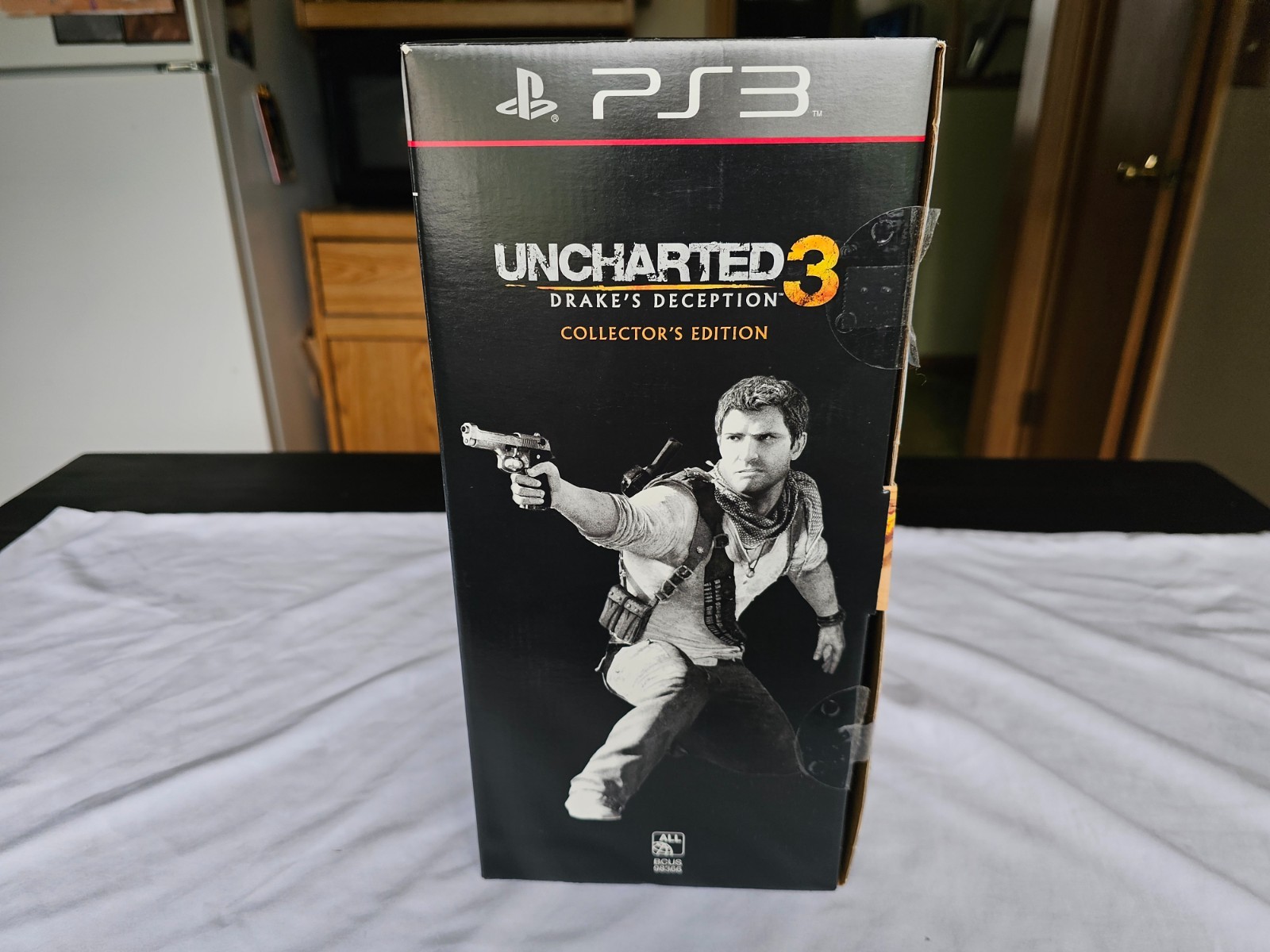Uncharted 3 Drake’s Deception Collectors Edition PlayStation 3, Complete in Box