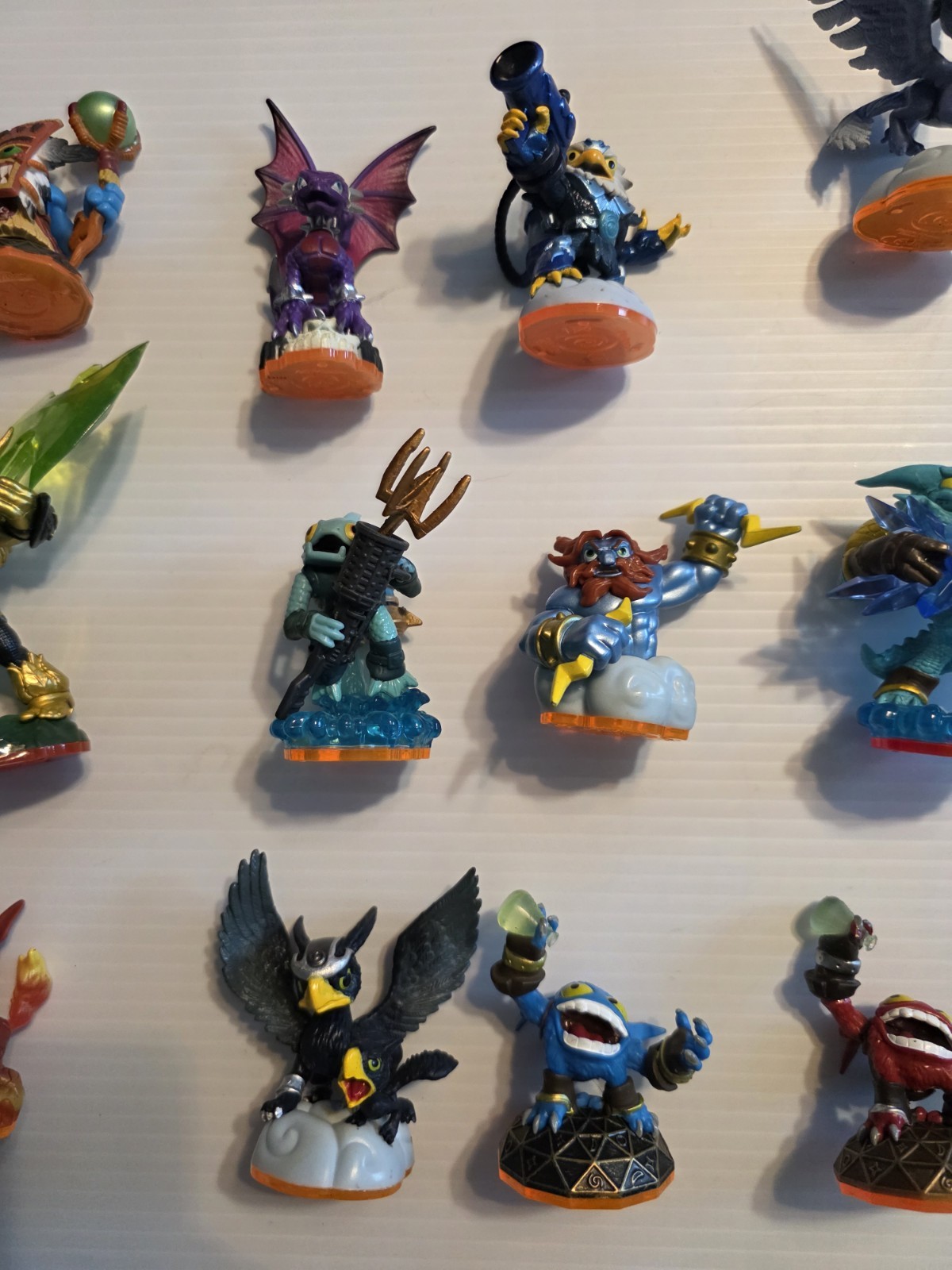 lot of 16 Activision Skylanders Lot