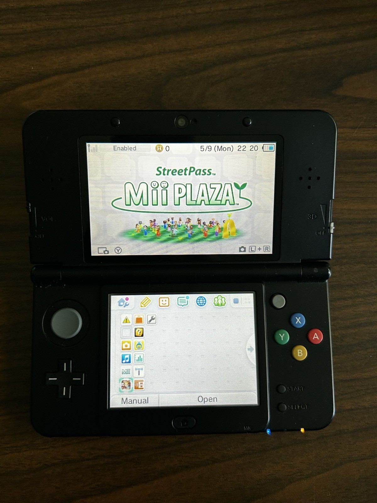 AUTHENTIC BLACK FRIDAY New Nintendo 3DS Super Mario Edition Handheld console