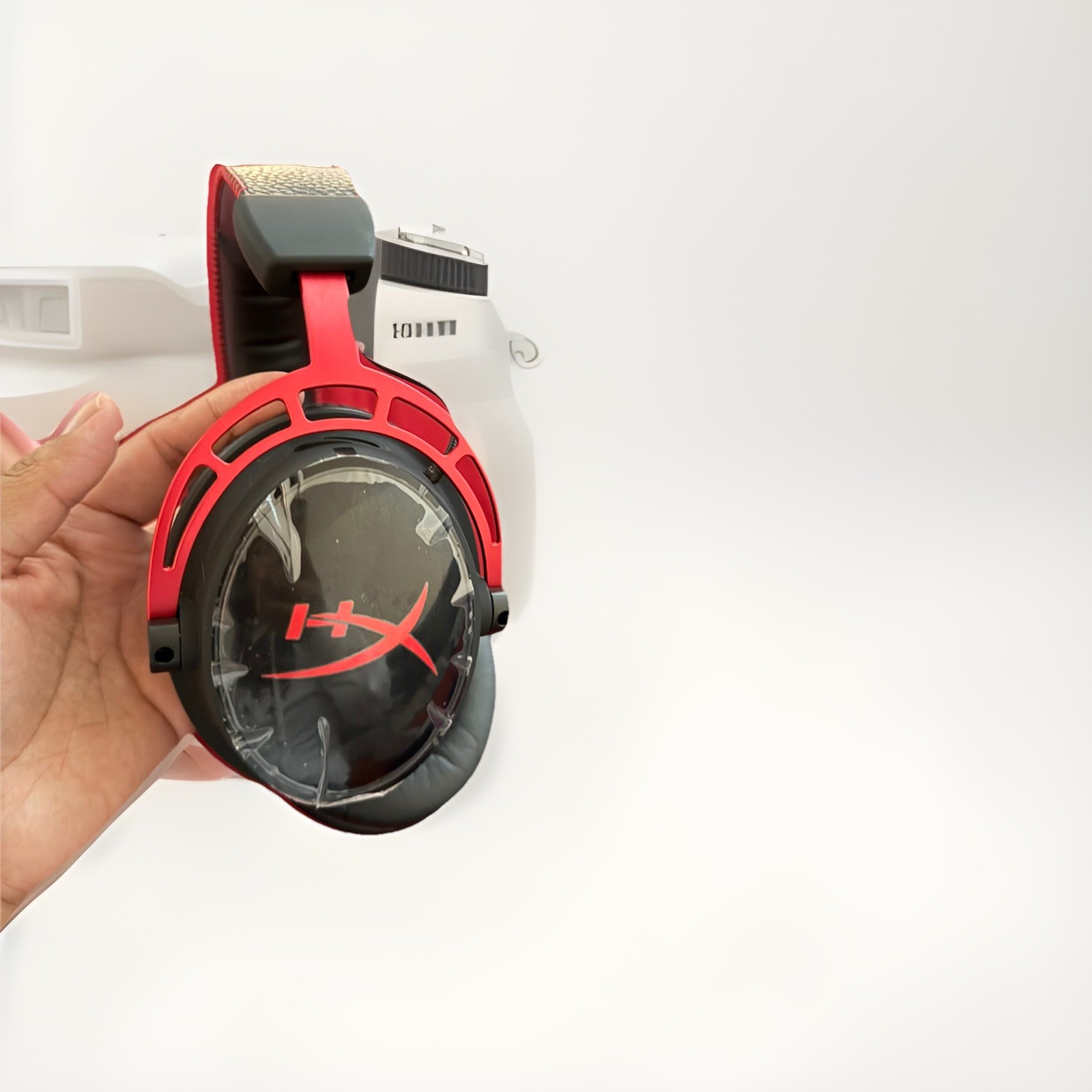 HyperX Cloud Alpha Wireless 300h – New / Earphone Only (Read description)