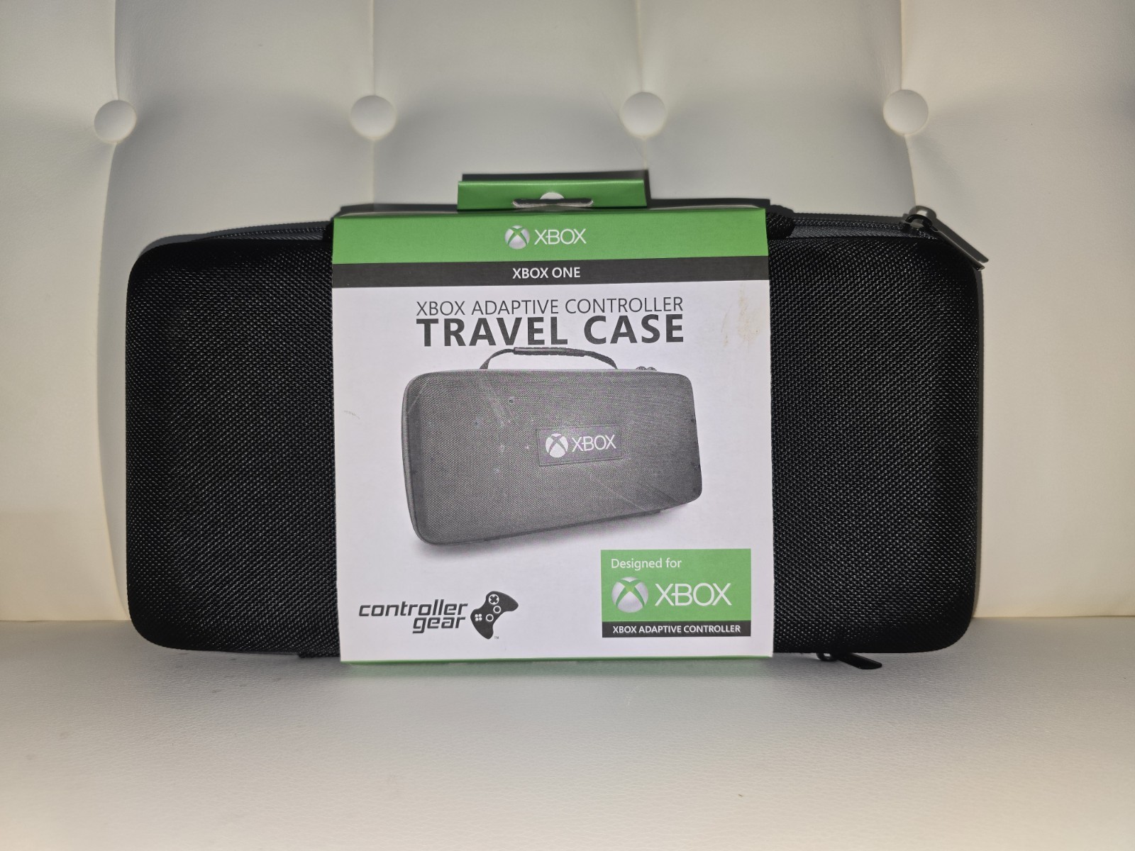 Microsoft Xbox Adaptive Controller + Logitech Adaptive Gaming Kit & Case