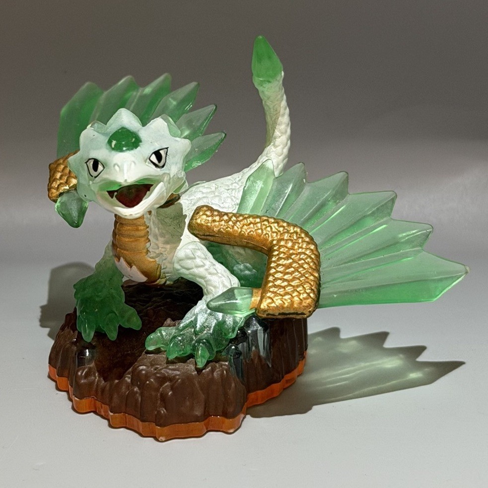 SKYLANDERS GIANTS JADE FLASHWING FIGURE GREEN VARIANT LOOSE