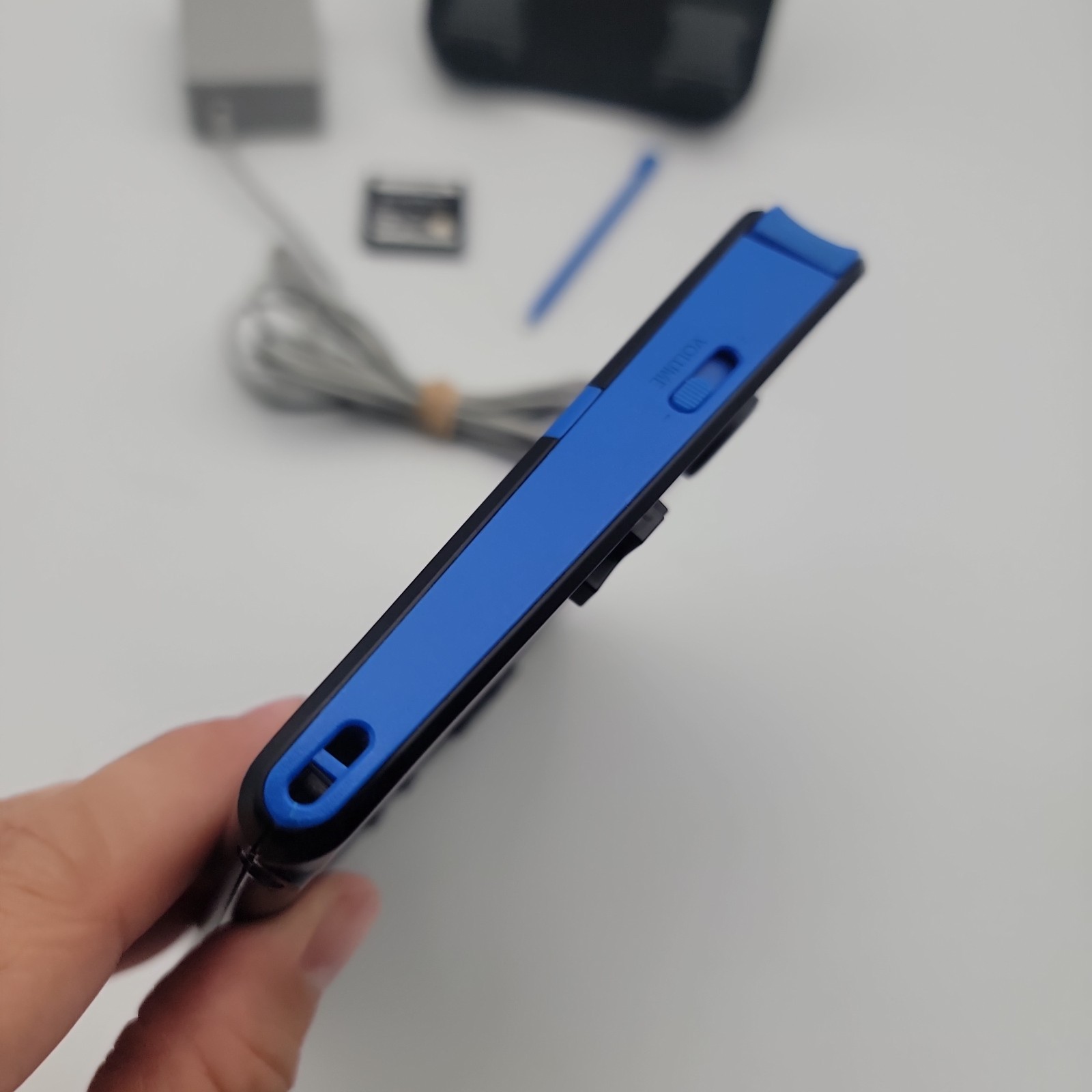 SEE⭐️VIDEO Nintendo 2DS Blue/Black US Version w/ Charger Game Stylus
