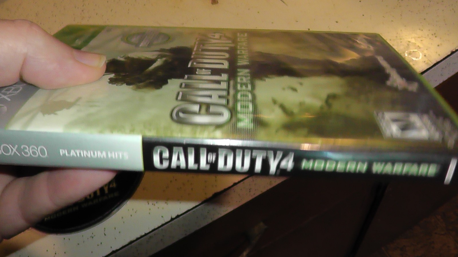 tested xbox 360 call of duty 4 modern warfare game working + box