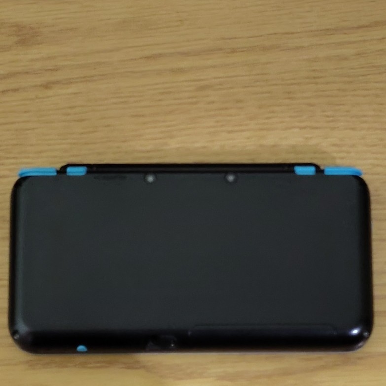 “New” Nintendo 2DS XL w/ 4GB microSD, Volume Slider Issues, Scuffed Touch Screen