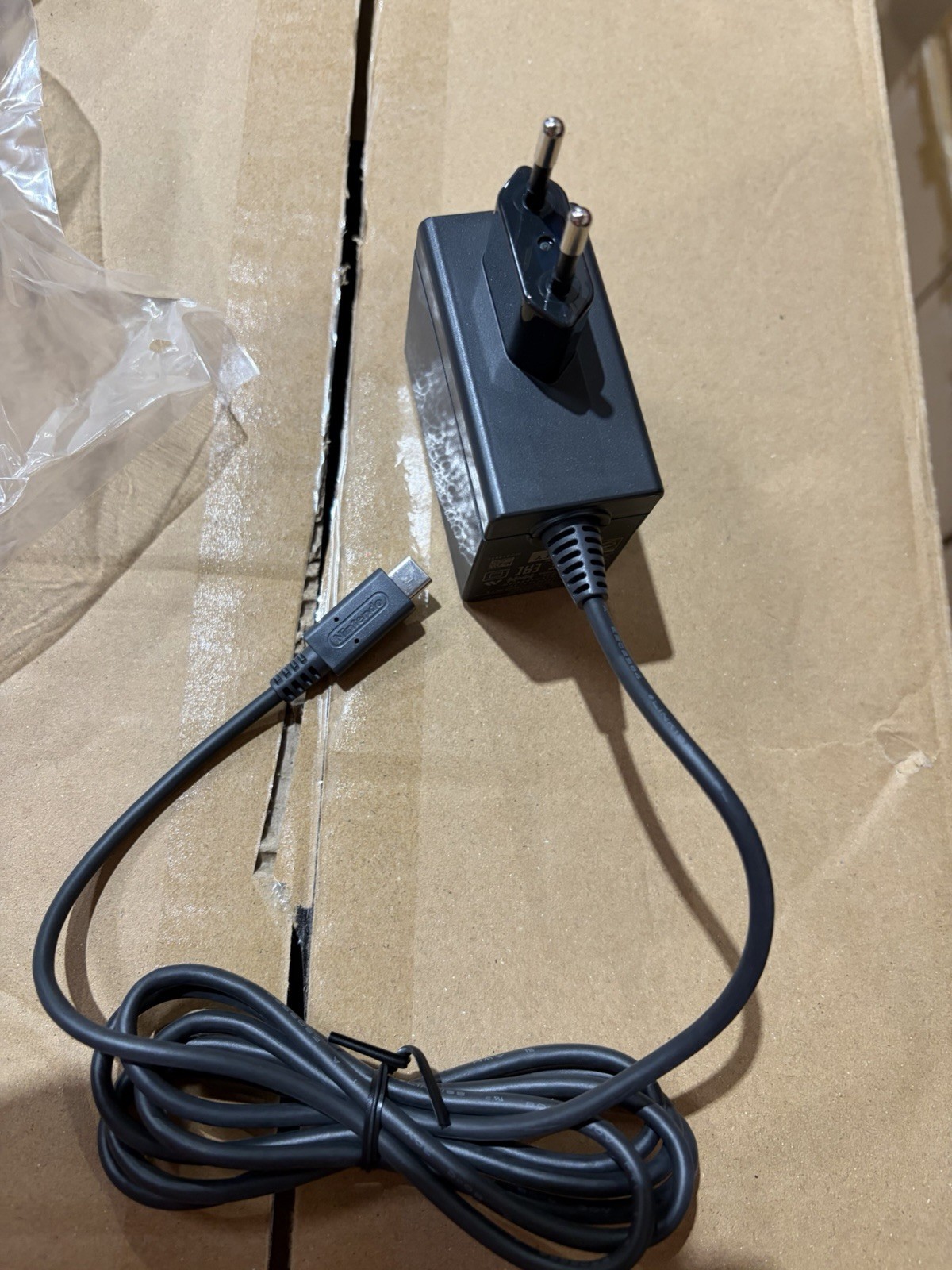 Nintendo Switch Charger Europe Plug New, Bulk Packaging HAC-002(EUR)