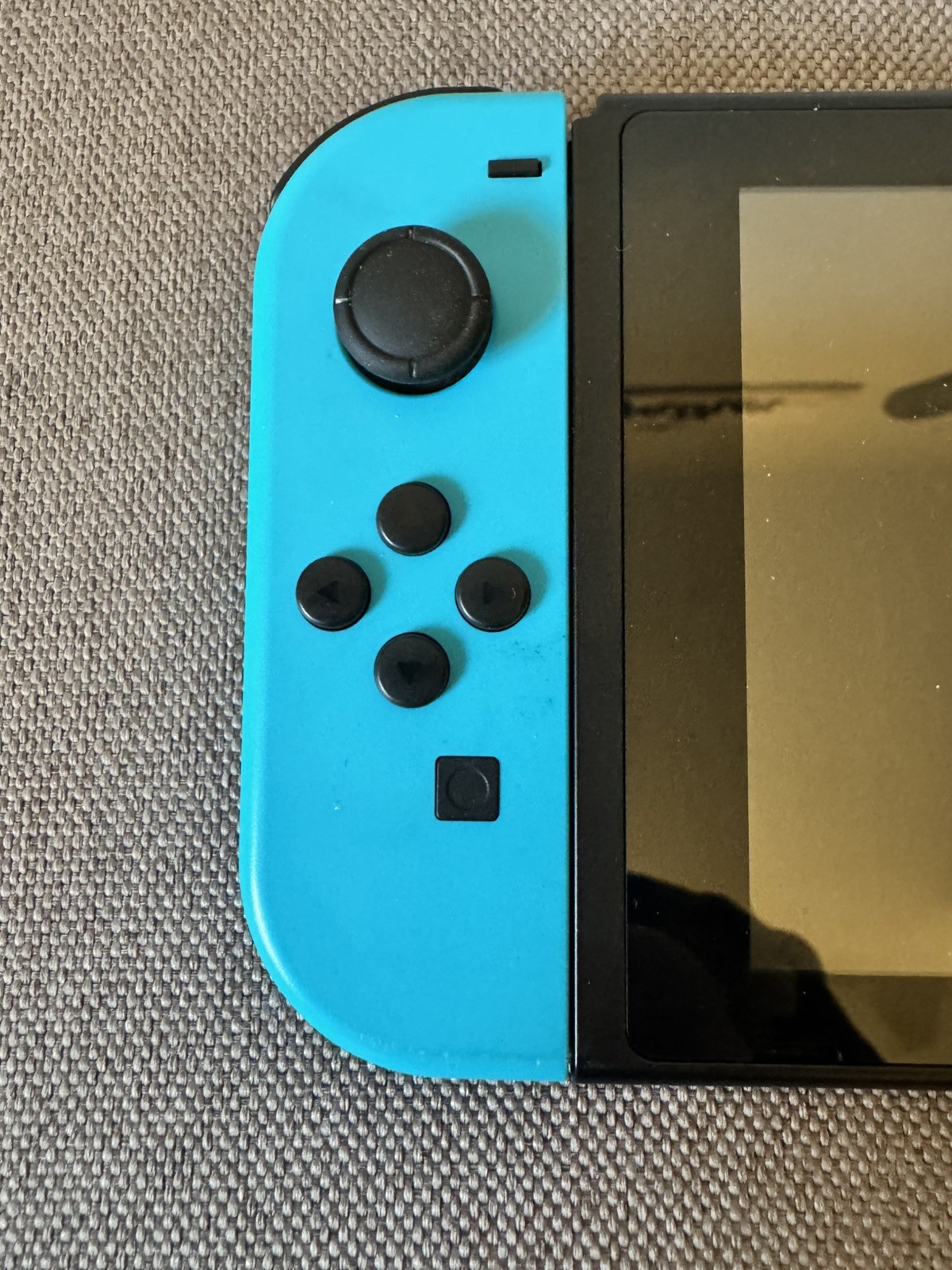 Nintendo Switch Handheld Game Console Only HAC-001(-01) Black Bad Joycon READ
