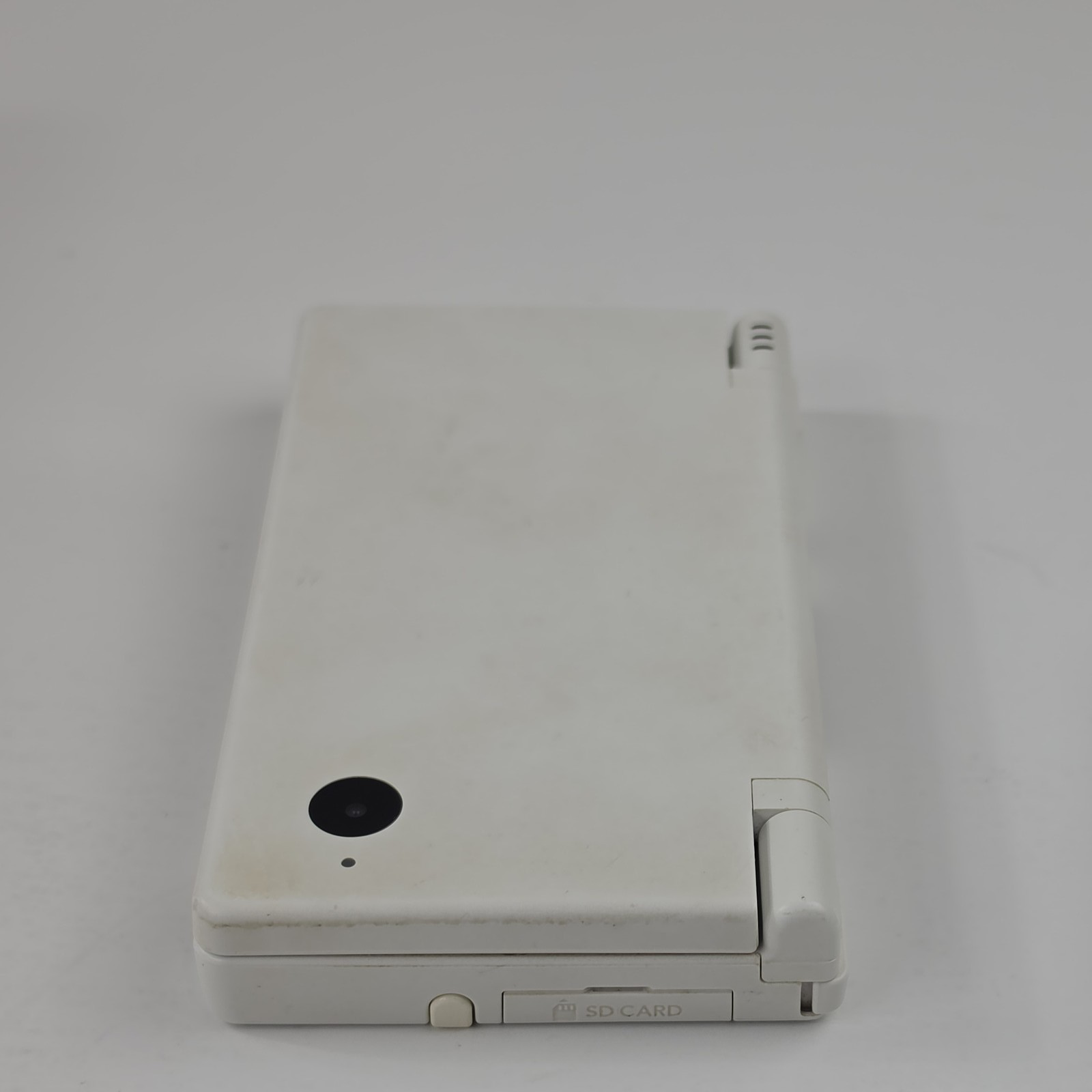 Nintendo DSi White Handheld Console System with Charger & Stylus Tested VG
