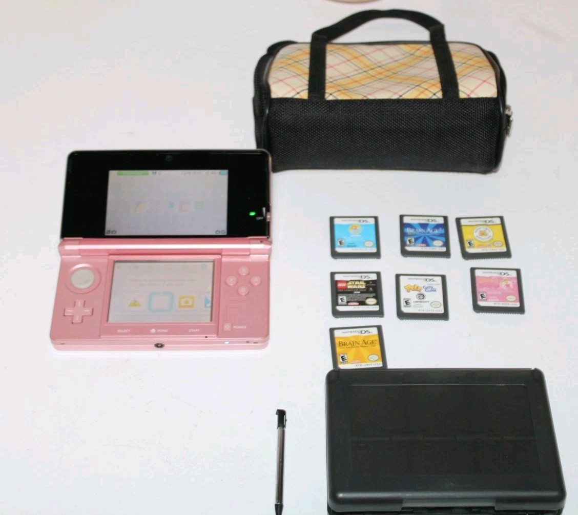 Nintendo 3DS Princess Peach Pink Handheld System With Case And 7 Games