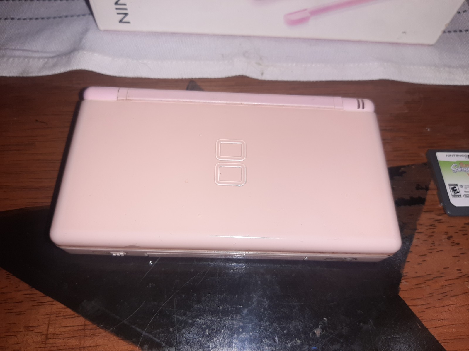 Nintendo DS Lite Pink Handheld System Console w/ Box & Super Scribblenauts.