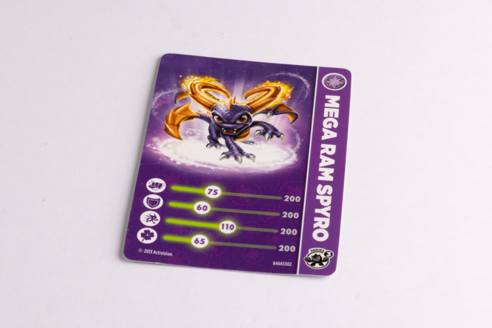 Skylanders Swap Force – Figures + Select Trading Cards/Stickers – Collection