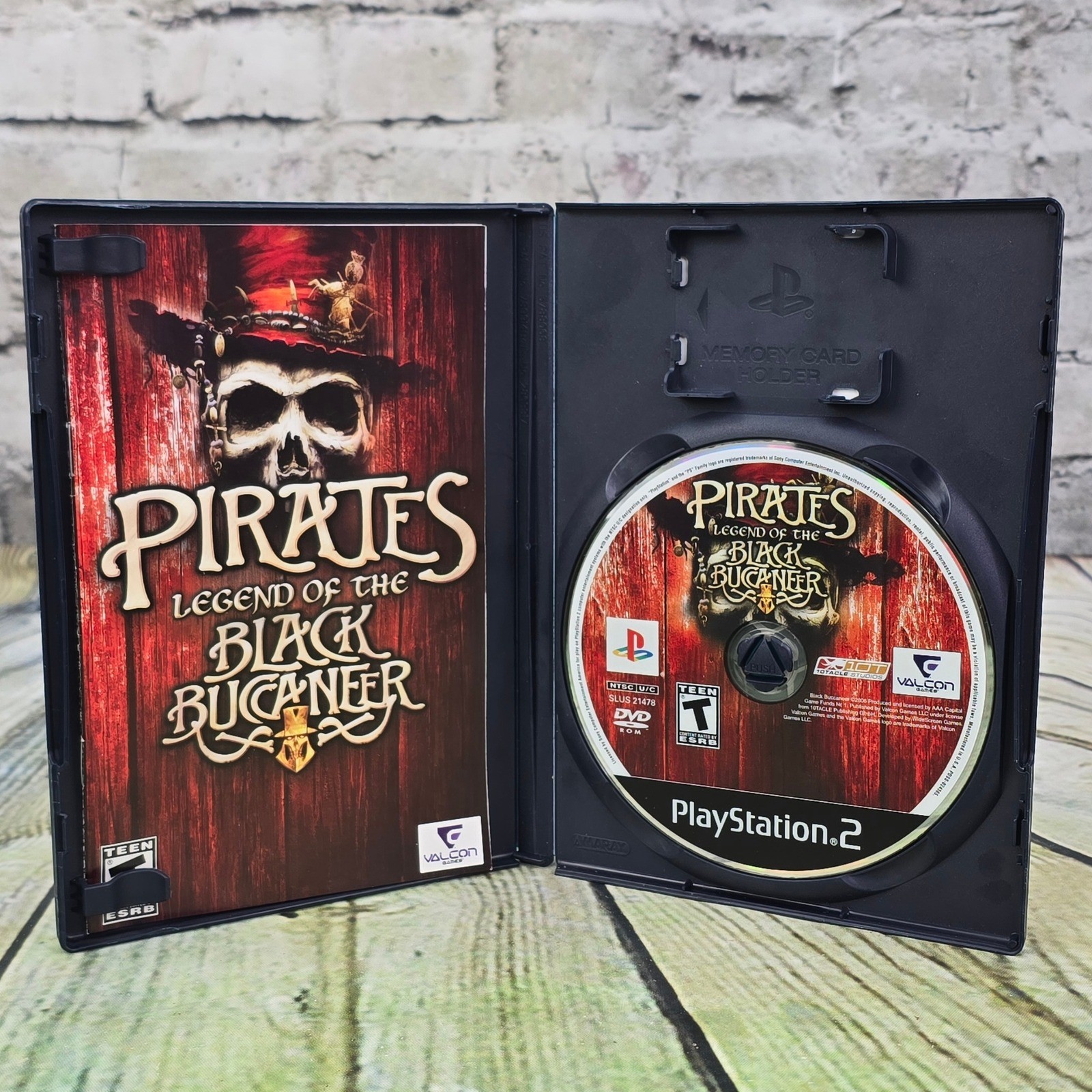 Sony PlayStation 2 Pirates Game Bundle At Worlds End Black Buccaneer PS2 Lot CIB