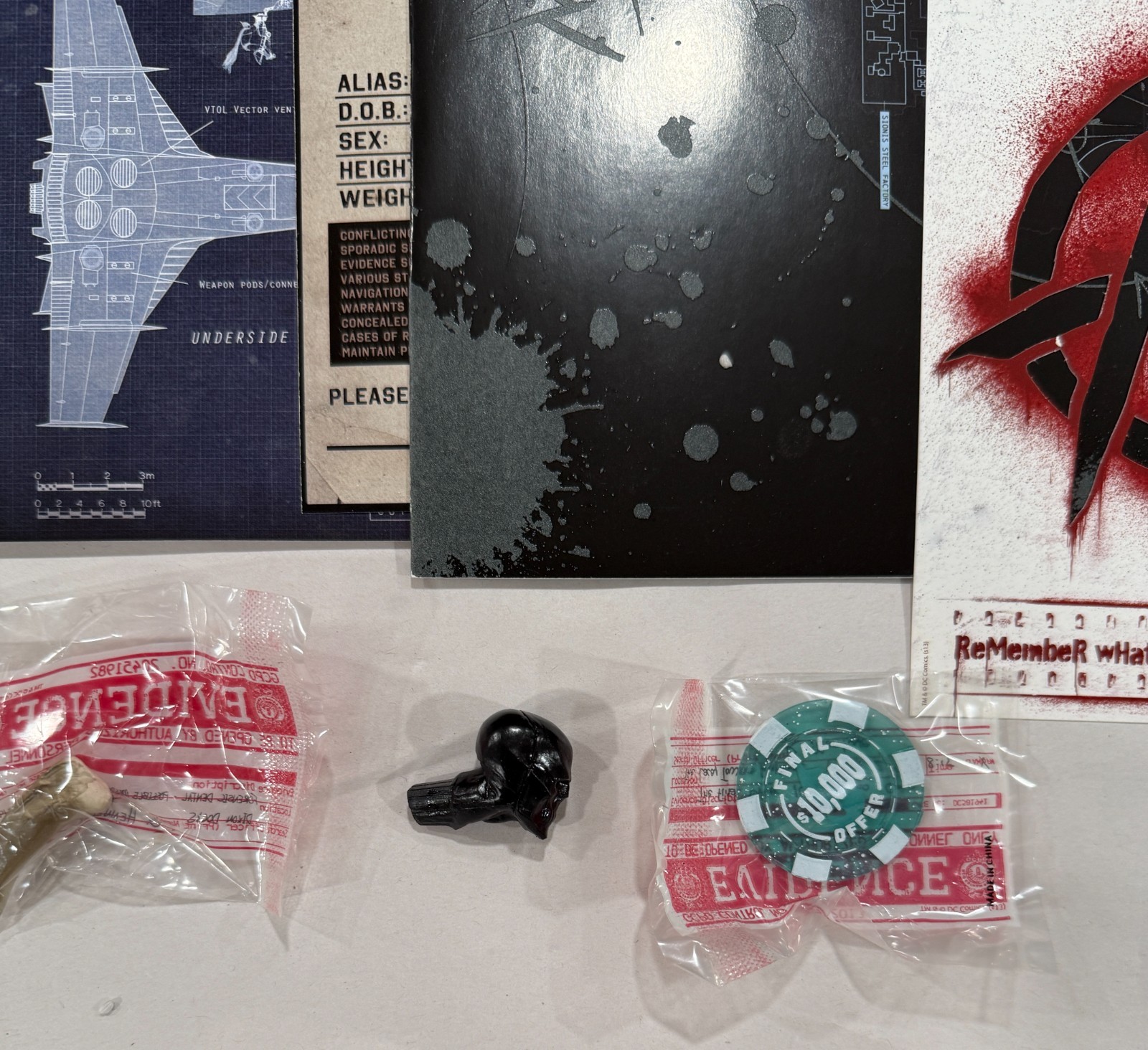 Batman Arkham Origins Collectors Edition – Xbox 360 – Inserts + Statue, No Game