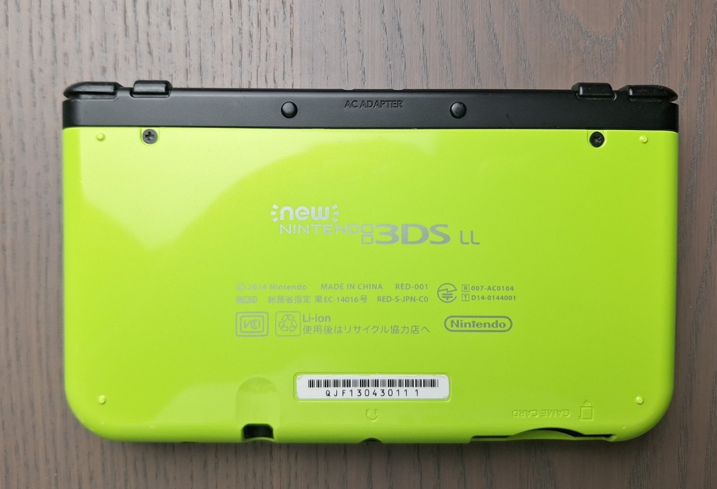 New Nintendo 3DS XL Lime Black | Charger + 32GB SD Card | Region Free