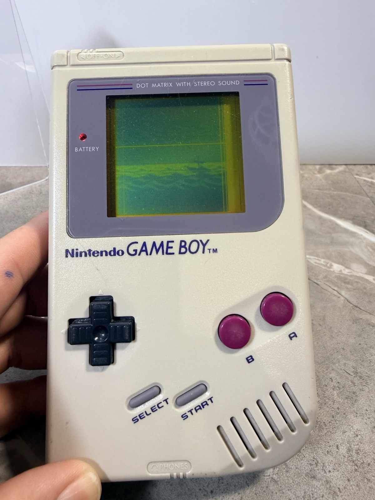 Original Nintendo Game Boy (DMG-01) – Powers On – CLEAN Battery Contacts Video