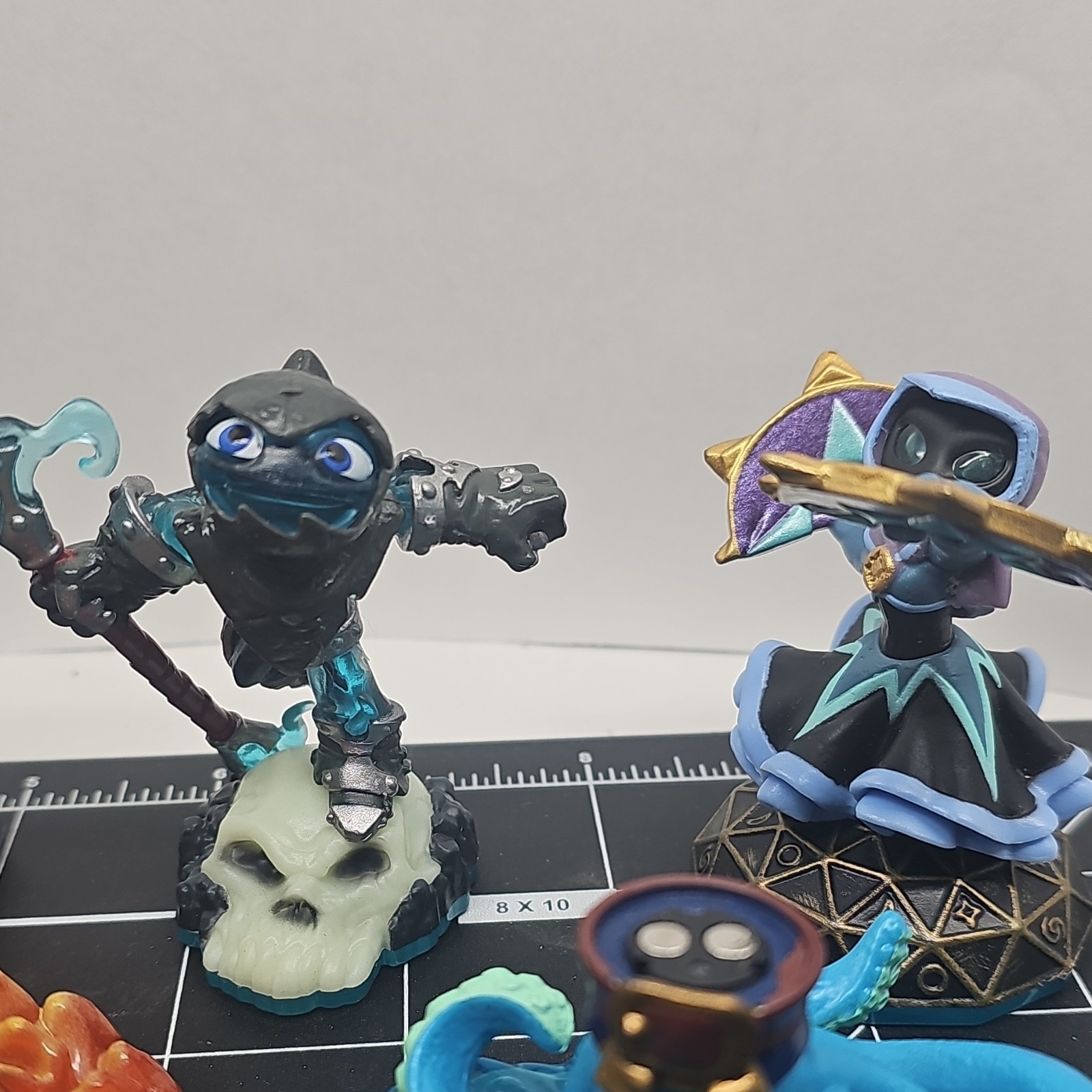Skylanders Mixed Lot Giants Tree Rex Crusher Figures + Tower 10 Pieces