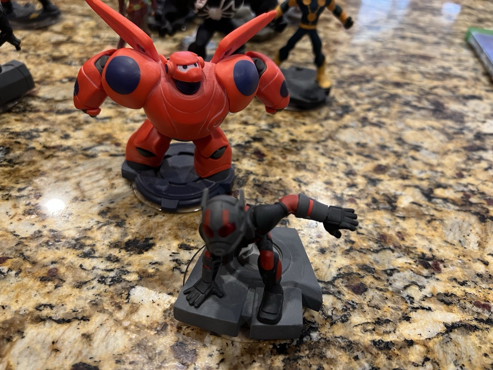 DISNEY INFINITY 23 FIGURES STAR WARS MARVEL ANT MAN AND MORE