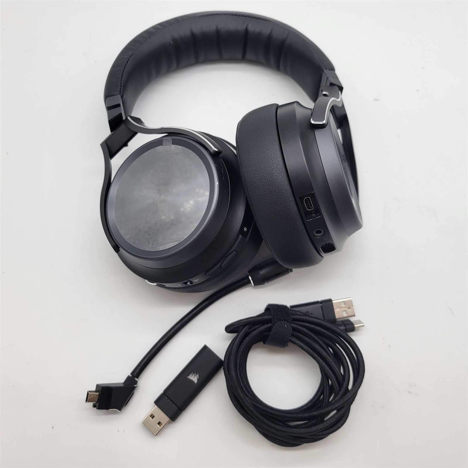 CORSAIR VIRTUOSO RGB WIRELESS XT Slipstream BT USB 3.5mm Gaming Headset – Black