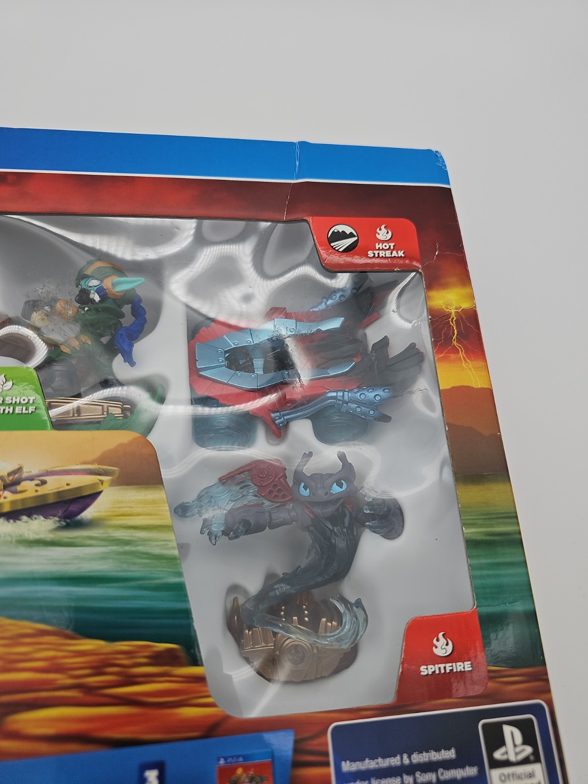 Activision Skylanders Superchargers PS4 Starter Pack Spitfire Stealth Elf