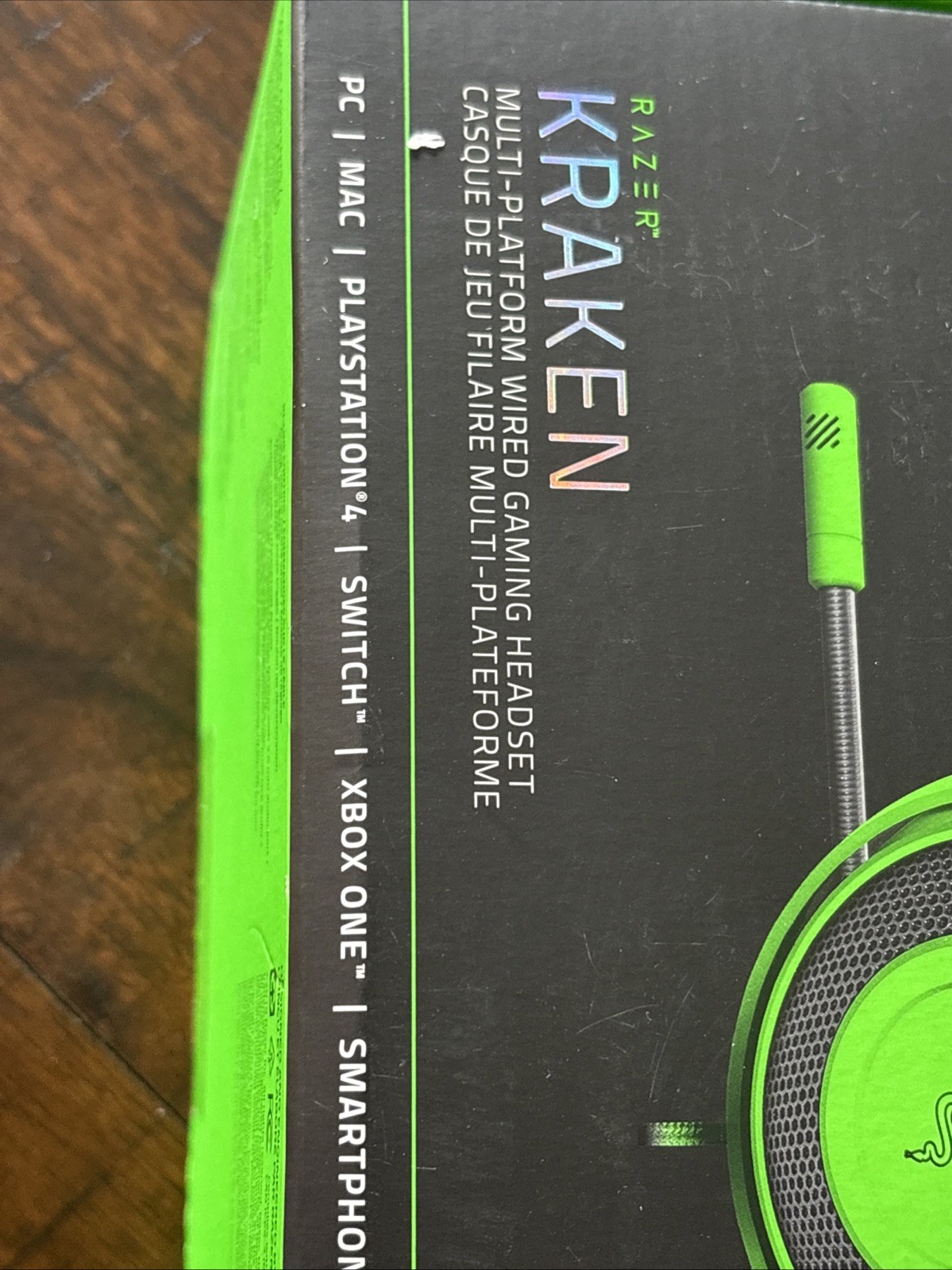 Razer Kraken Multi-Platform Wired Gaming Headset- PC/MAC/XBOX/Switch/Playstation