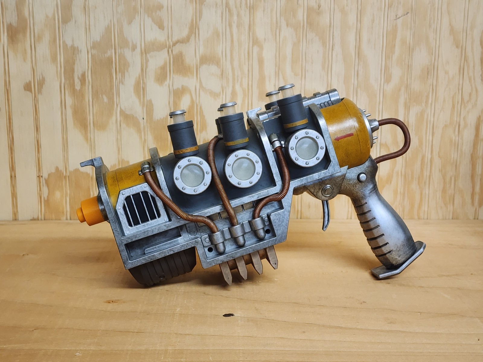 Fallout Replica Plasma Pistol Chronicle Collectibles NIB
