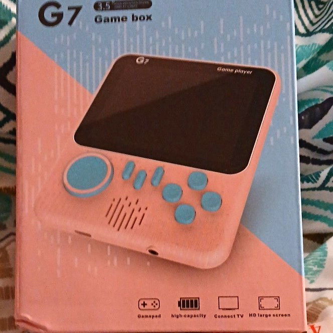 G7 Game Box 3.5in Handheld Game Player Console TV Out AV Pink/Blue