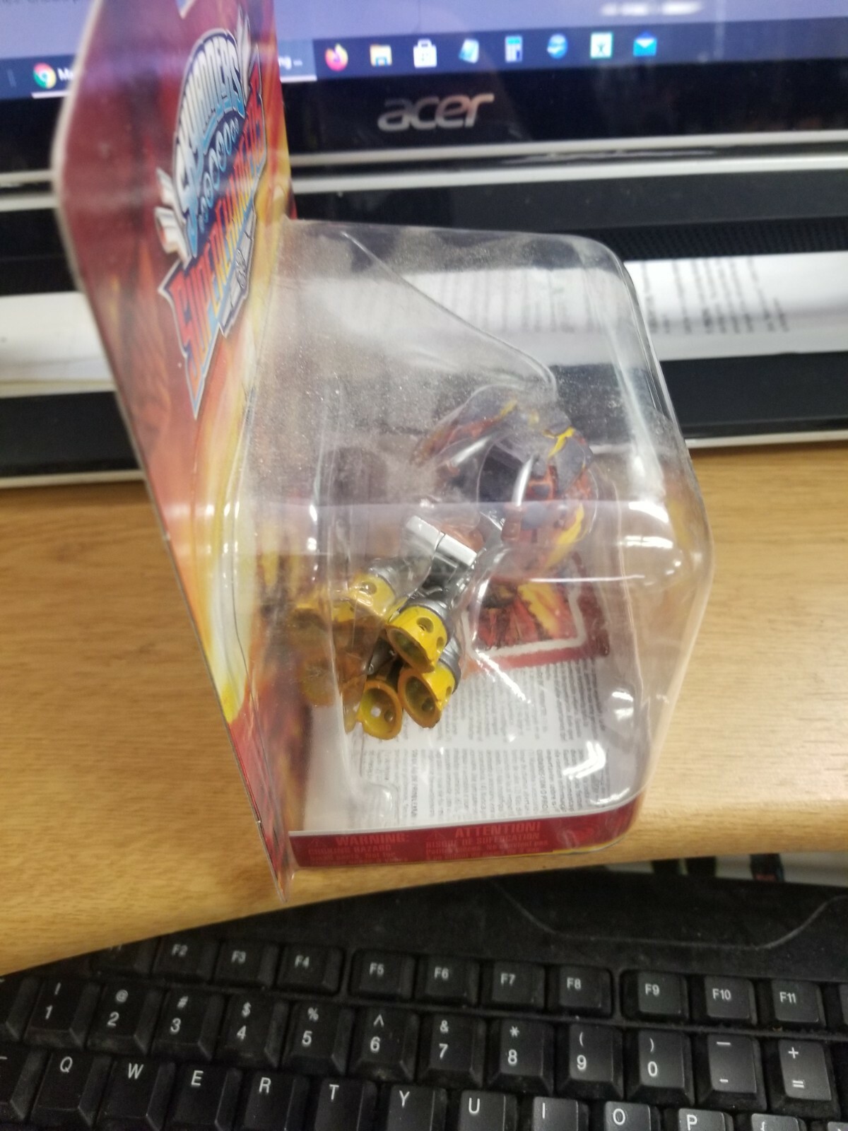 Skylanders : Superchargers, *BURN CYCLE * Vehicle, 2015 Activision – NEW