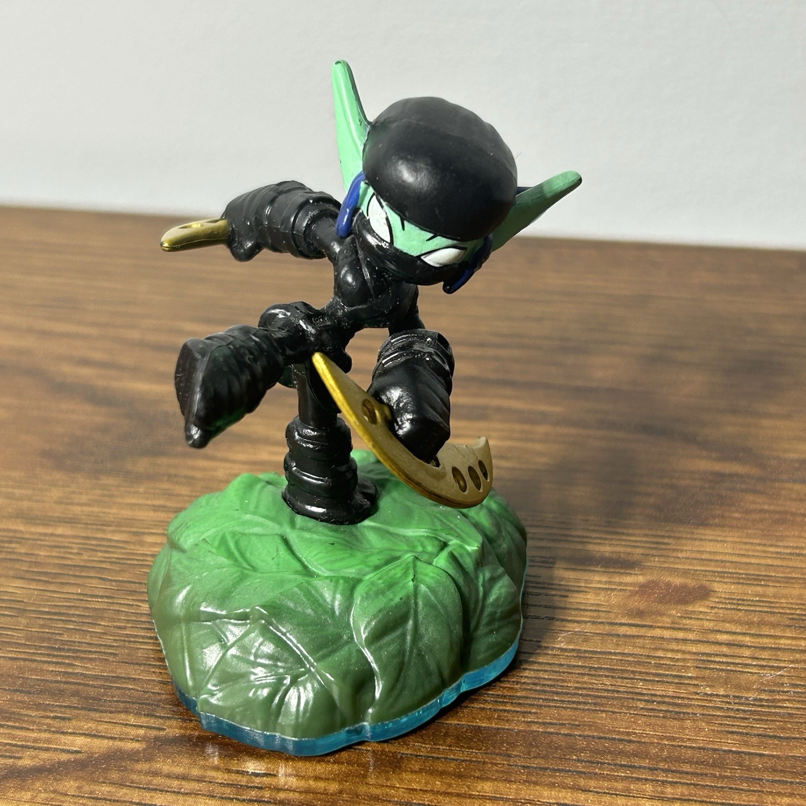Skylander Swappable Swap Force Scorp Warnado Knock Out Mega Ram Figures Lot of 7