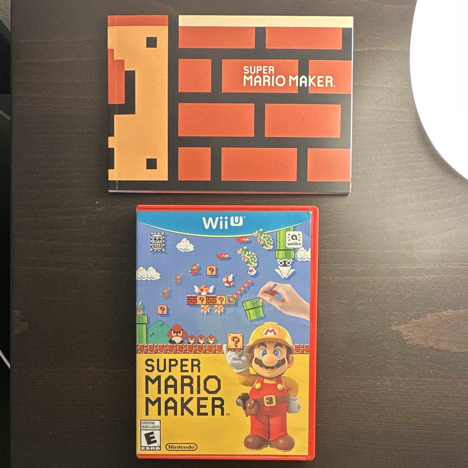 Nintendo Super Mario Maker Wii U CIB Booklet Included