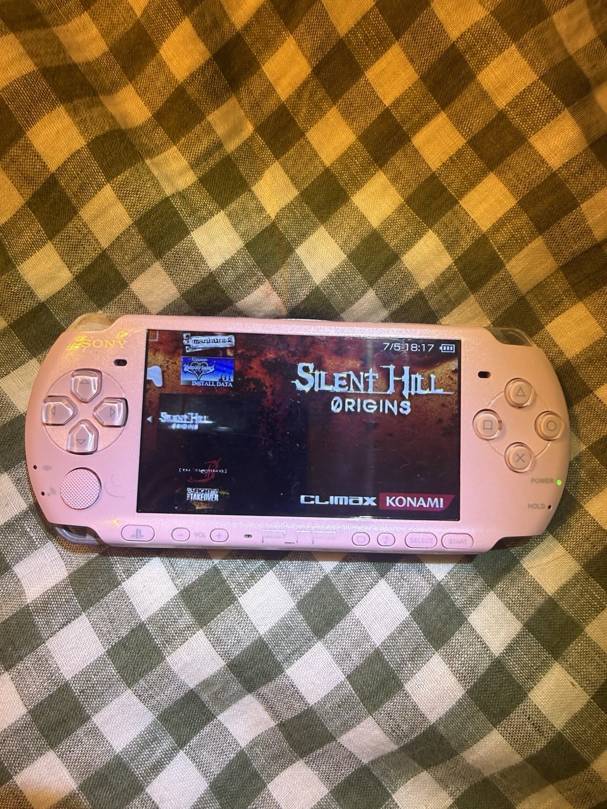 sony psp 3000 japanese region glittery pink/ 64 gb