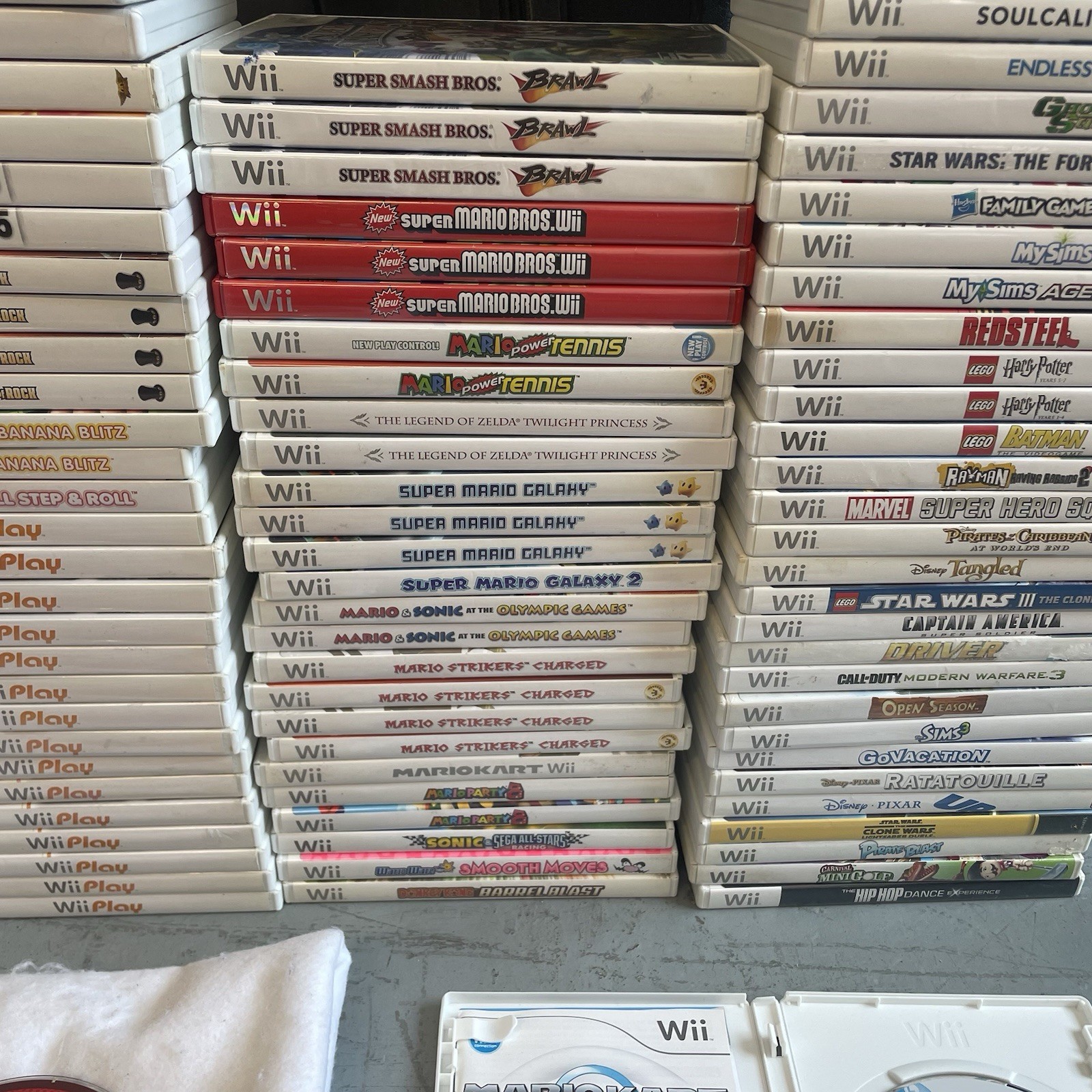Lot Of 151 Popular Nintendo Wii Games. Untested. Mario Kart, Just Dance, Galaxy