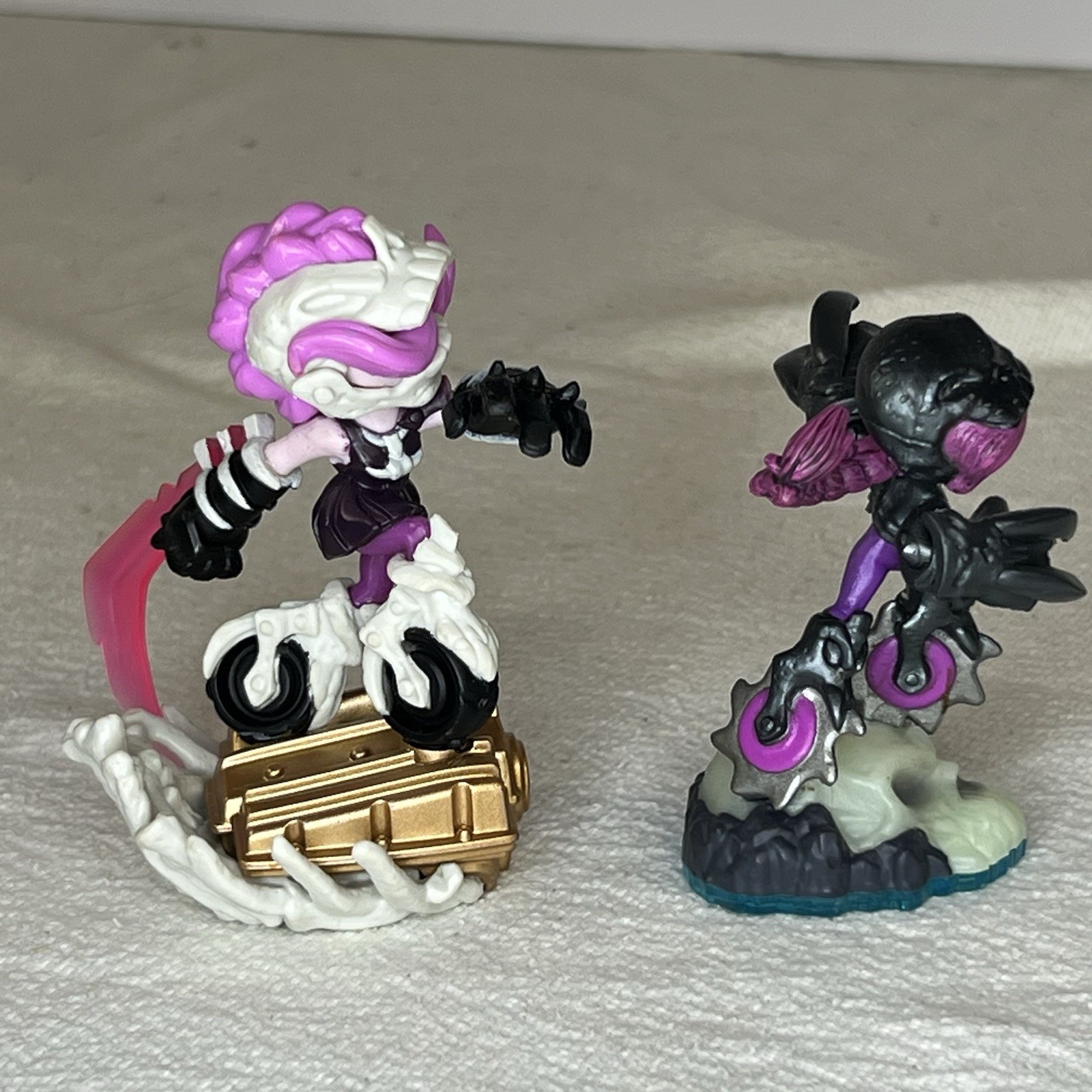 Skylanders Superchargers: Bone Bash Roller Brawl Character Figure Bundle